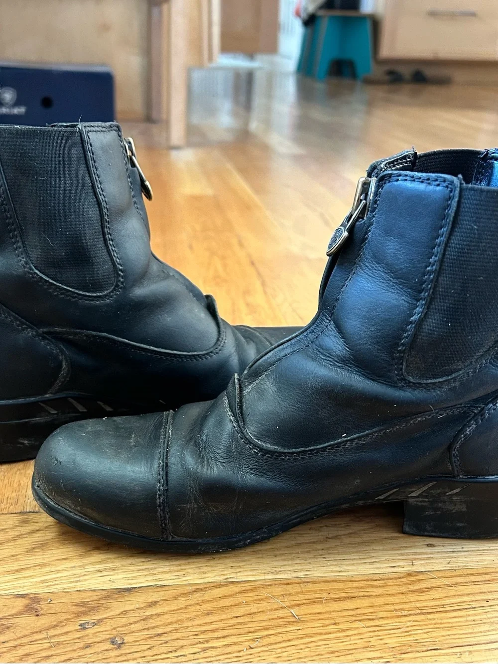 Ariat Kids Devon IV Paddock Boot - Size 3 Black Leather